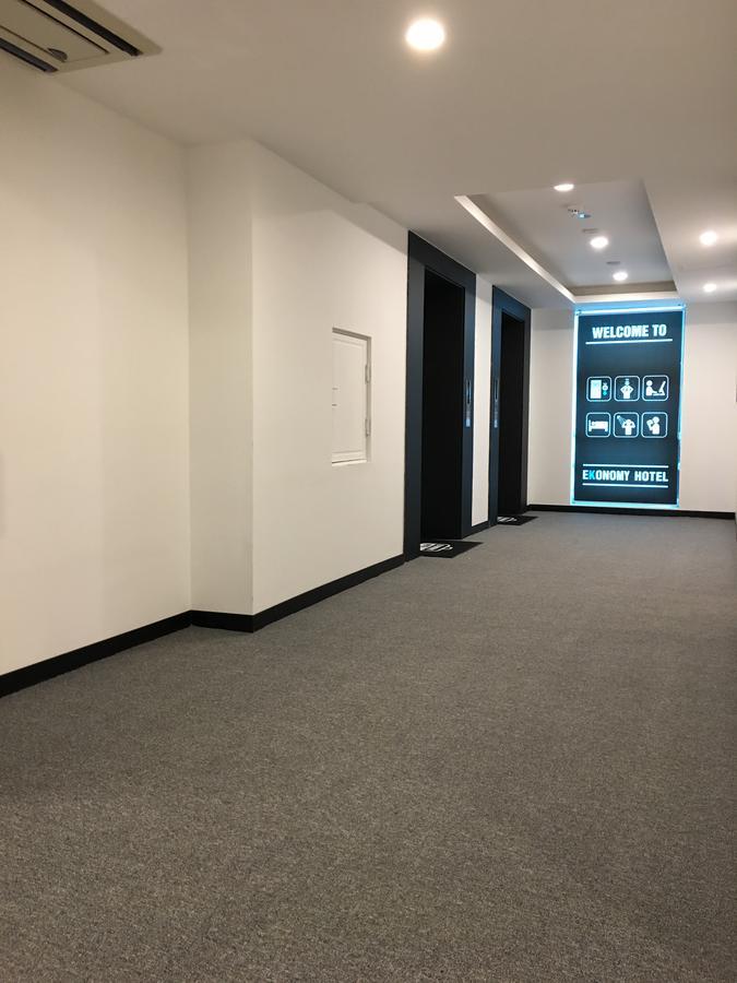 Ekonomy Hotel Jeongseon Buitenkant foto